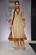 Model walk the ramp for Talent Box Swati Jain and Rivaayat show at Lakme Fashion Week Day 3 on 5th Aug 2012 (67).JPG